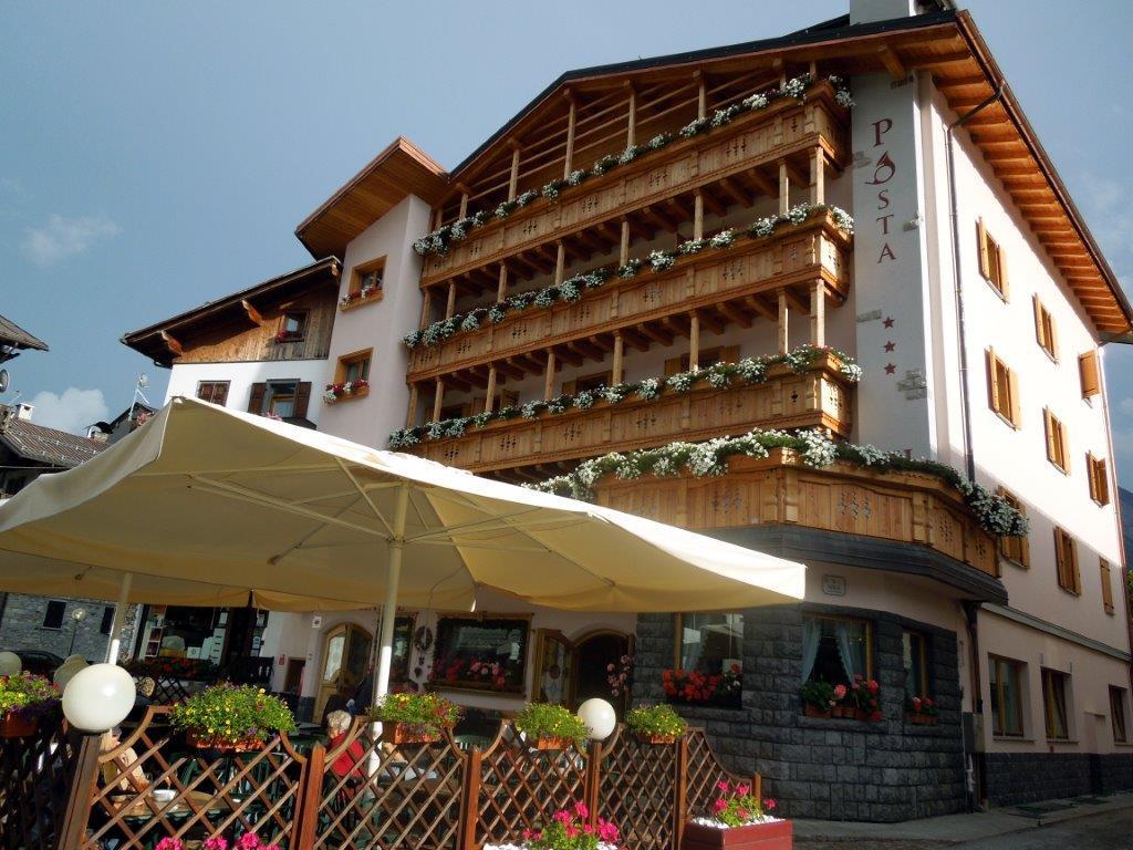 Hotel Posta フォルニ・ディ・ソプラ エクステリア 写真